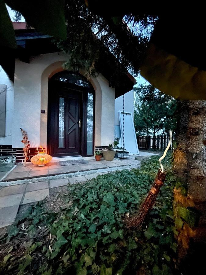 Апартаменты Sulekova 52A Братислава Экстерьер фото